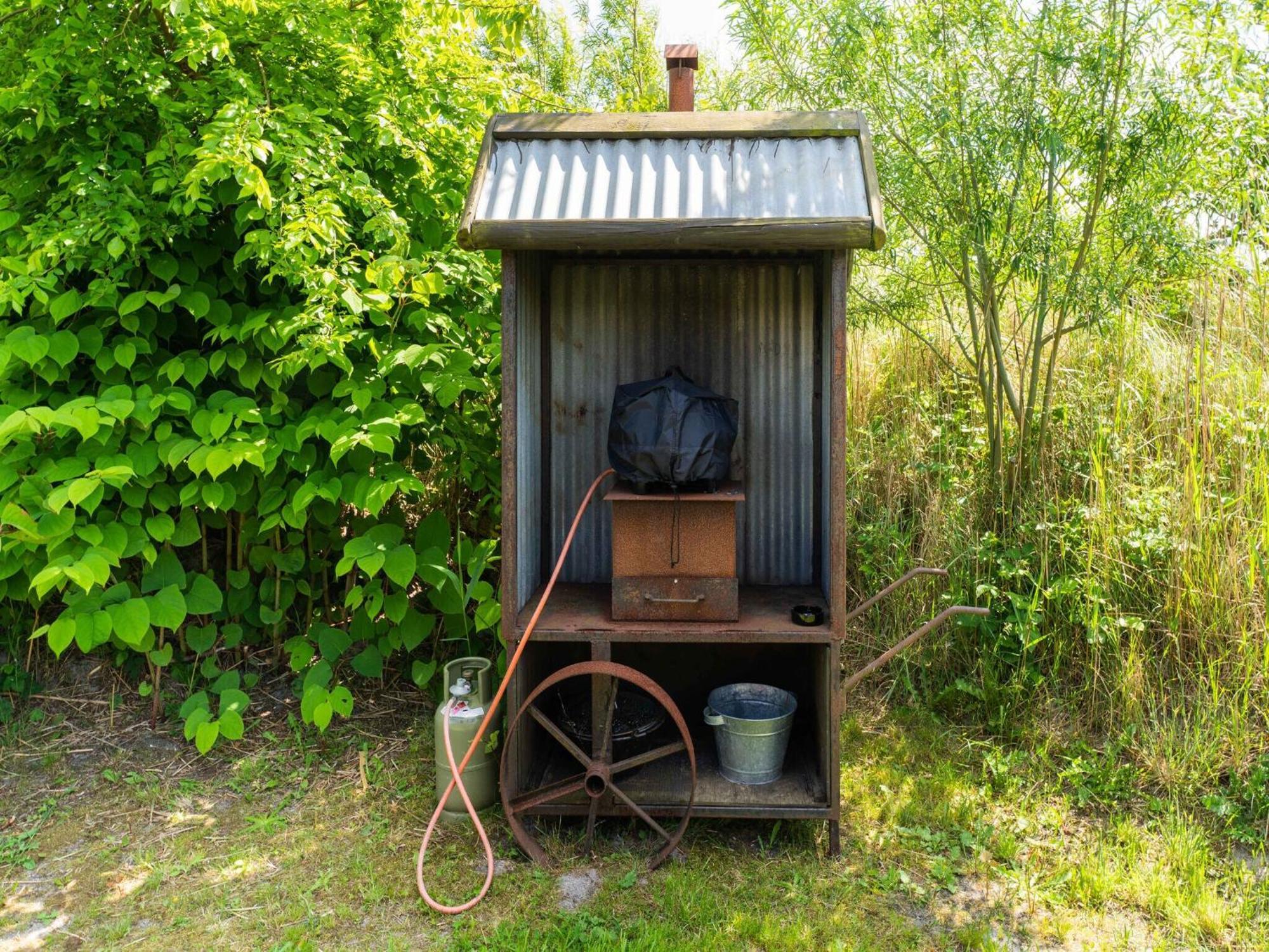 Quaint Bungalow In Callantsoog With Garden Екстер'єр фото
